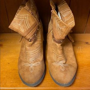 Tan Boots with Straps and Stitching